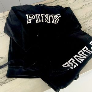 VS Pink outfit